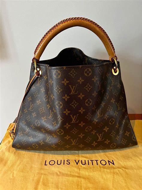 louis vuitton ottawa